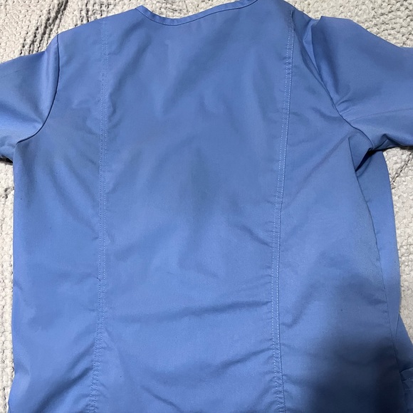 Scrub top - Picture 2 of 3